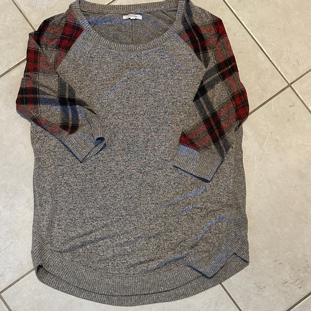 Maurices Gray Sweater with Plaid Sleeves Medium